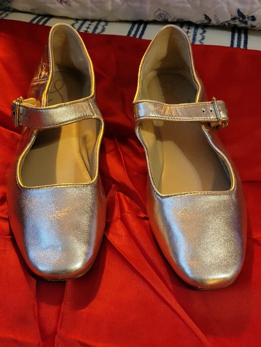 Sam Edelman gold Metallic Mary Jane Flats Size 8
